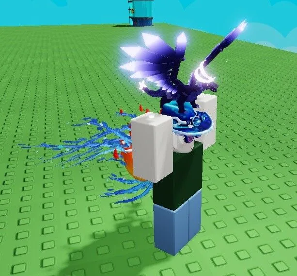 Tiny Moon Dragon Random kg at Random Age