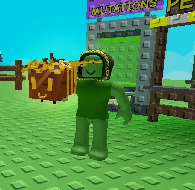 Gilded Choc Spring Bee Good Mutation Pet Age 1 Random Weight - EP